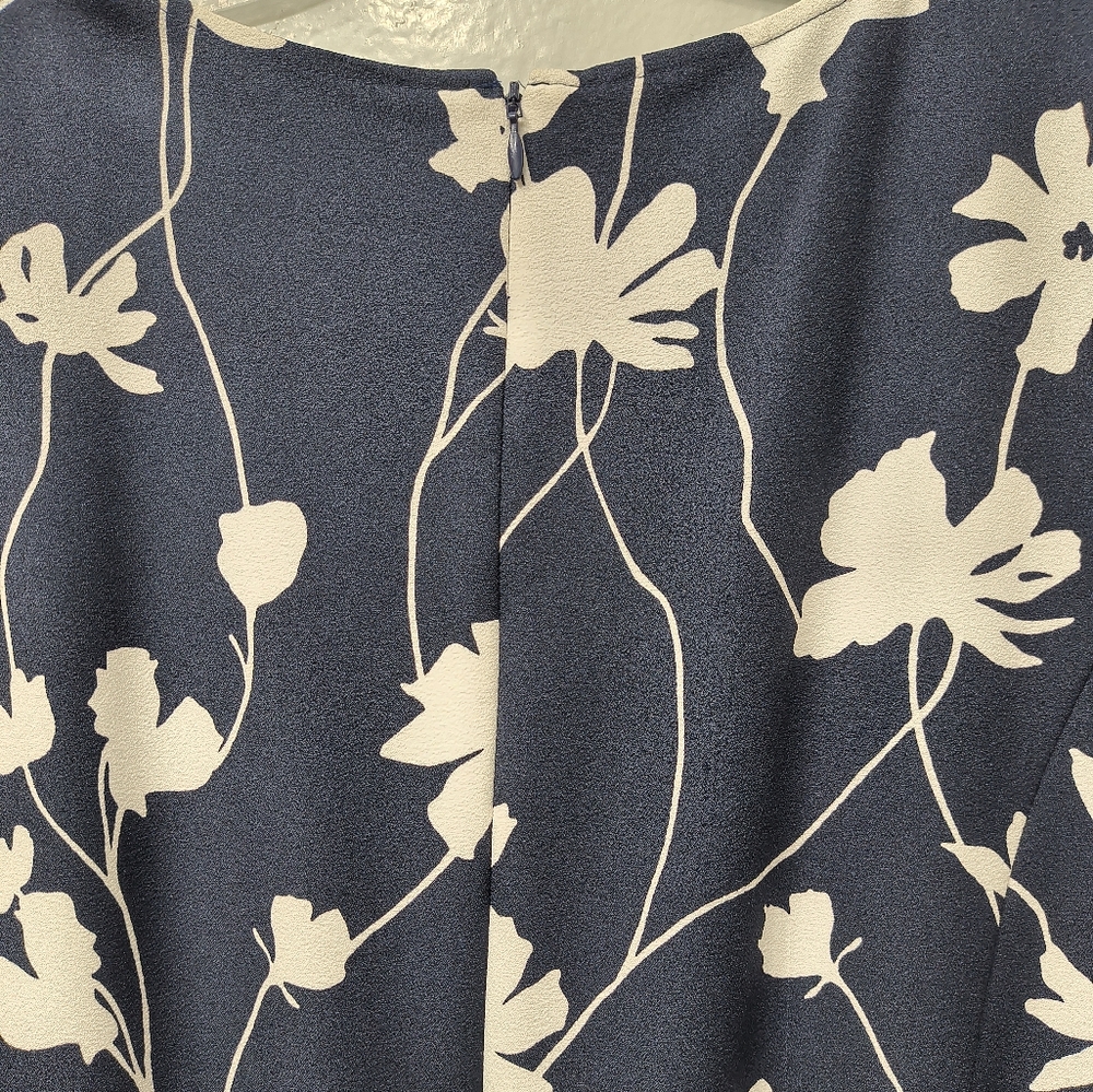 Brooks Brother Woman's Sleeveless Floral Print Blue White Dress Plus Size 16 - Picture 3 of 11